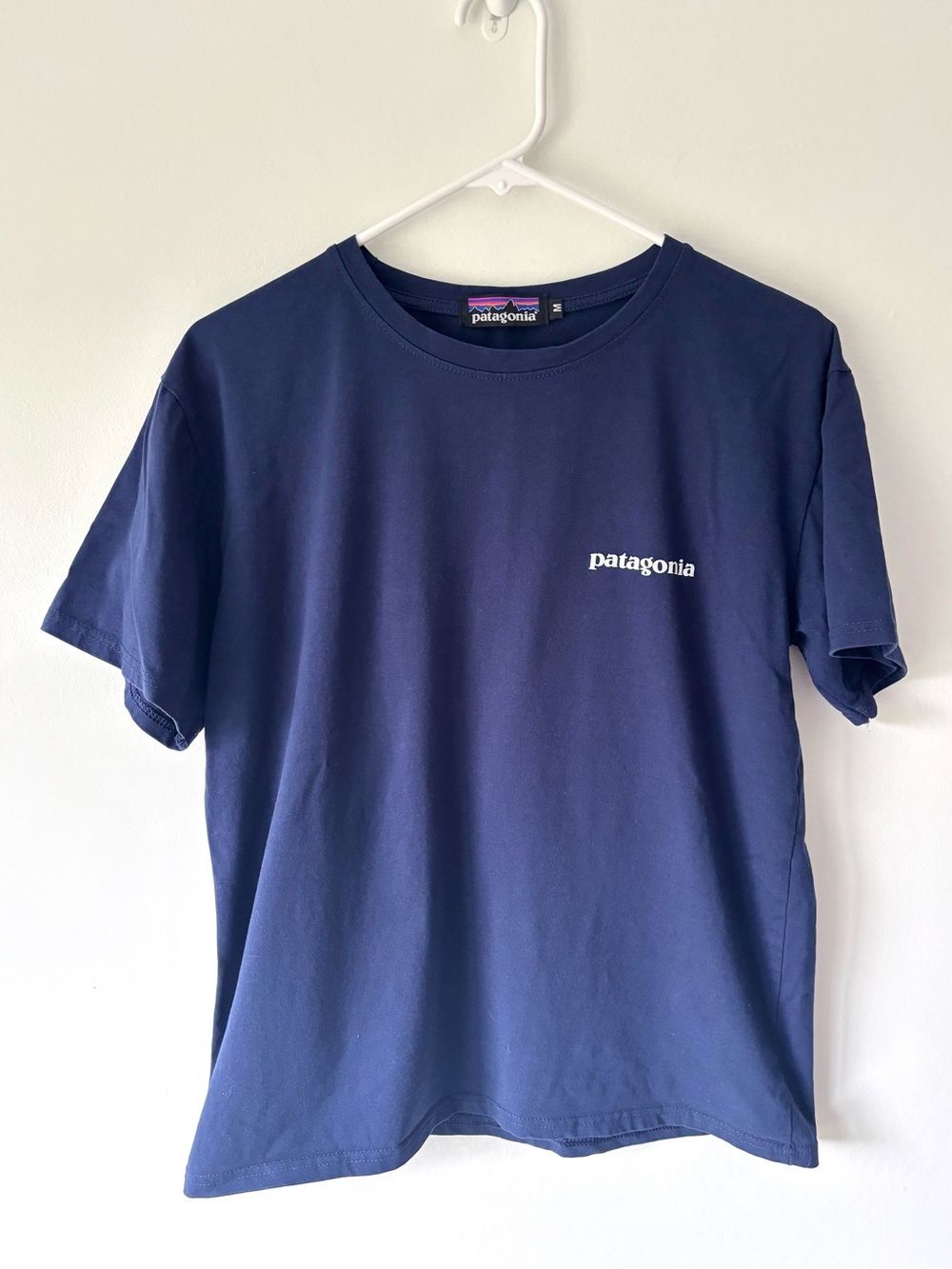 Patagonia P-6 Logo Short-Sleeve Responsibili-T-Shirt Navy Blue Outdoor Active